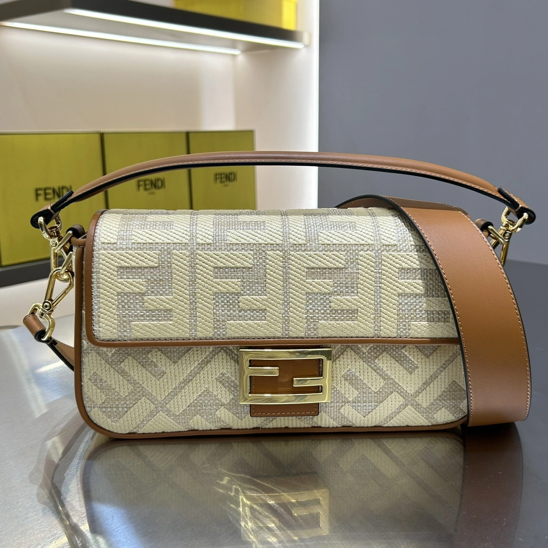 Breathable Fendi Satchel Bags 69730