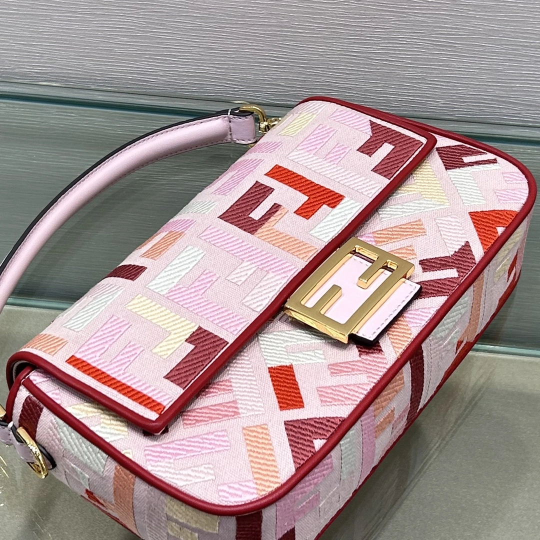 Sporty Fendi Satchel Bags 69729