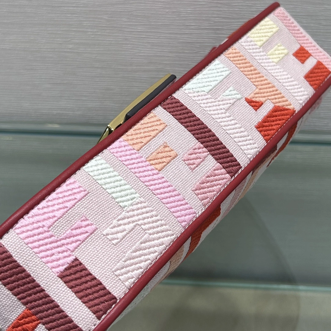 Sporty Fendi Satchel Bags 69729