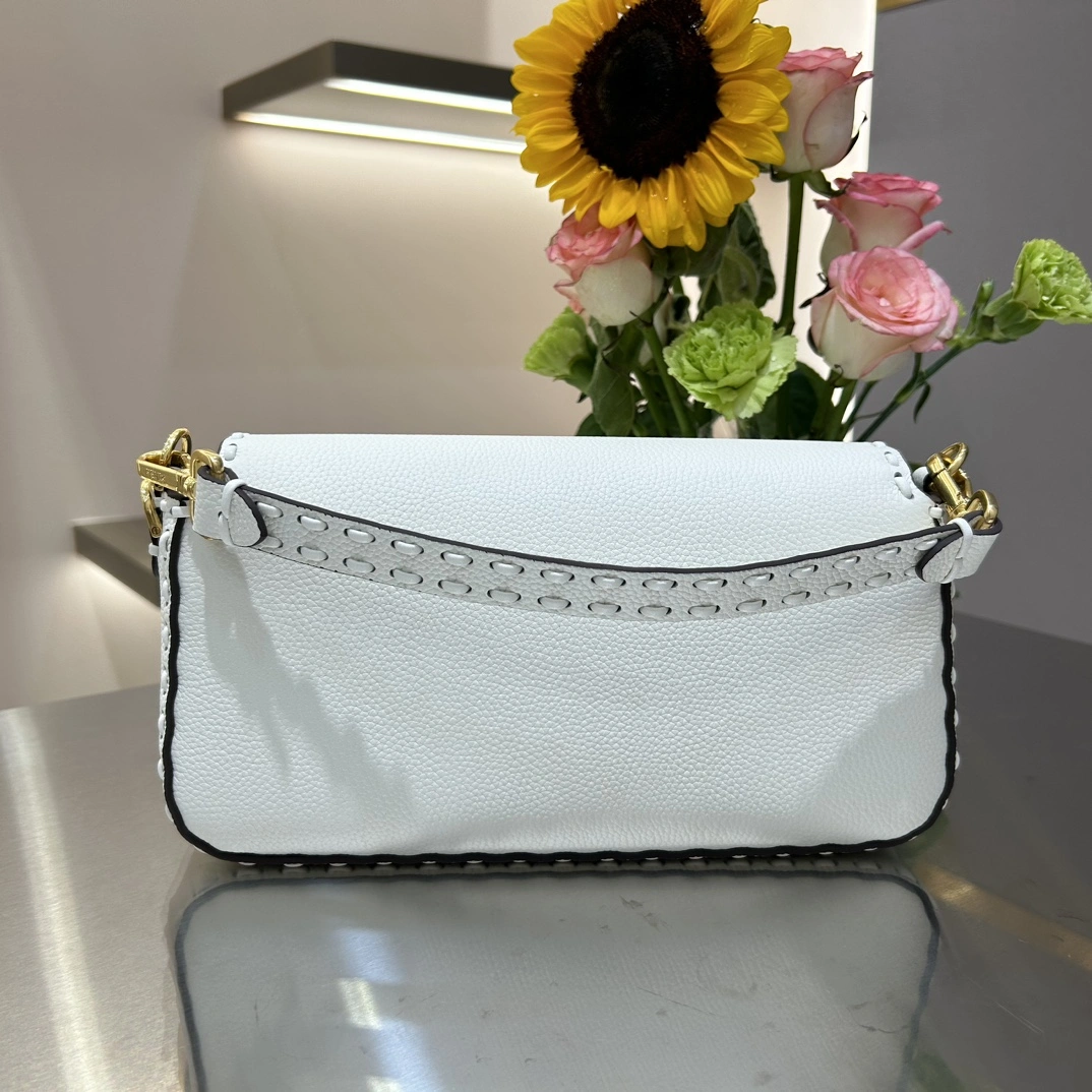 Fendi Satchel Bags Unisex 69736