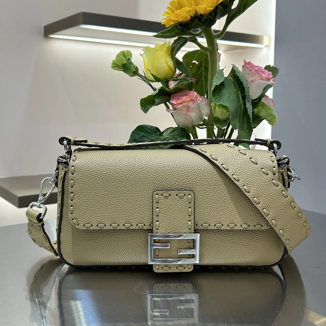 Fendi Satchel Bags Thermal 69723