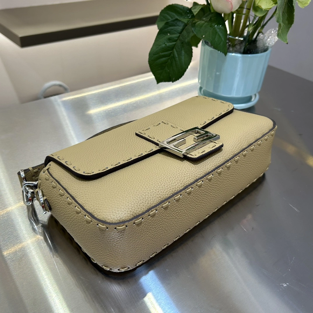 Fendi Satchel Bags Thermal 69723