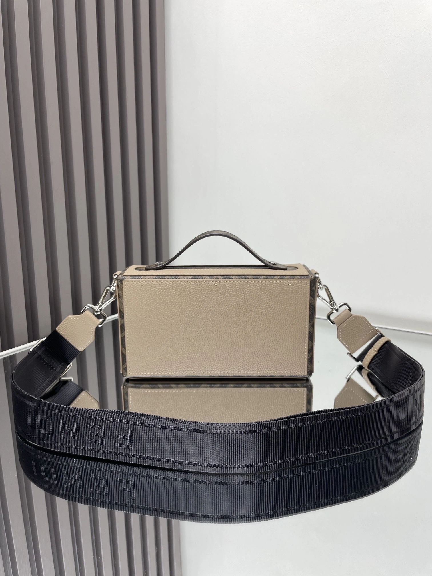 StreetReady Fendi Satchel Bags 69721