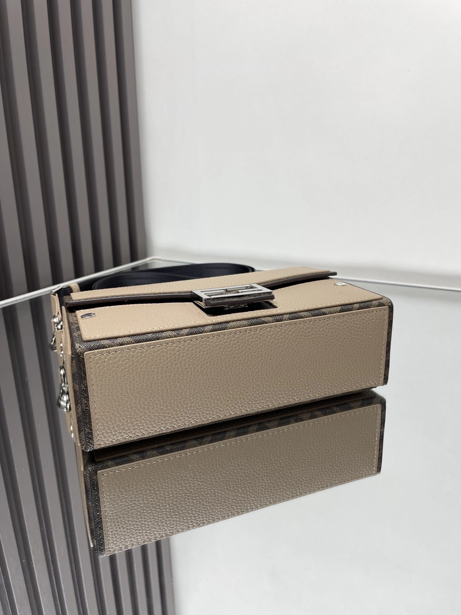 StreetReady Fendi Satchel Bags 69721