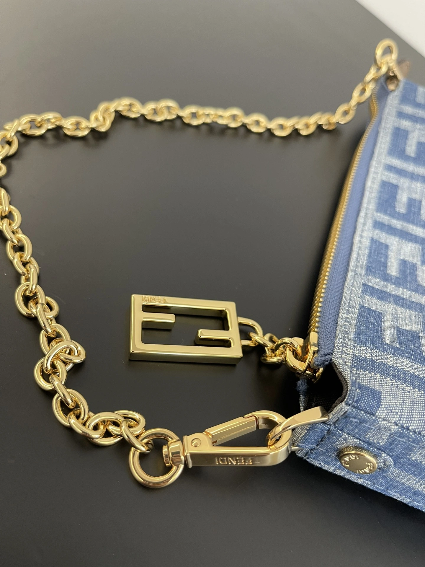 Fendi Satchel Bags EasyMatch 69718