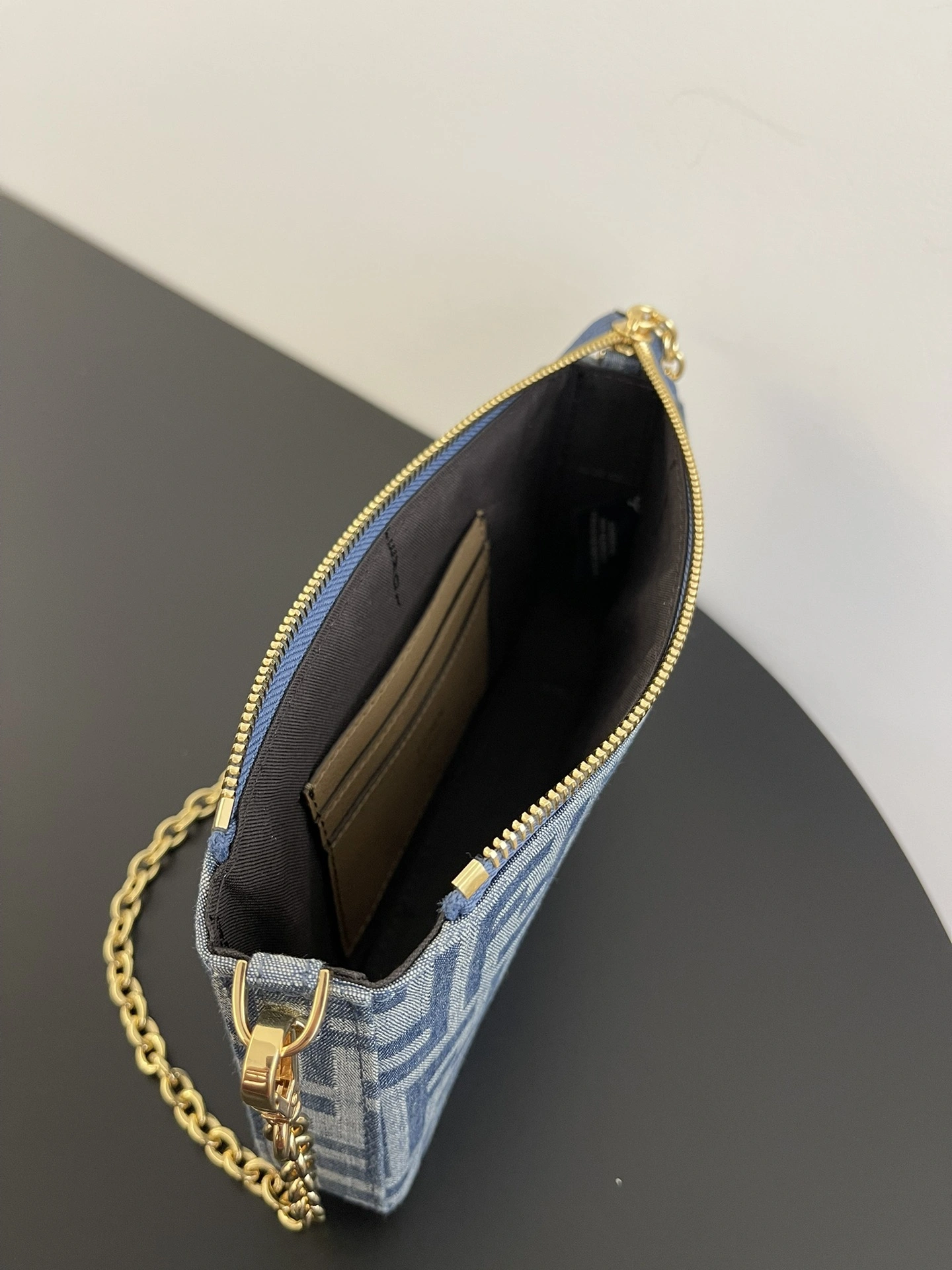 Fendi Satchel Bags EasyMatch 69718