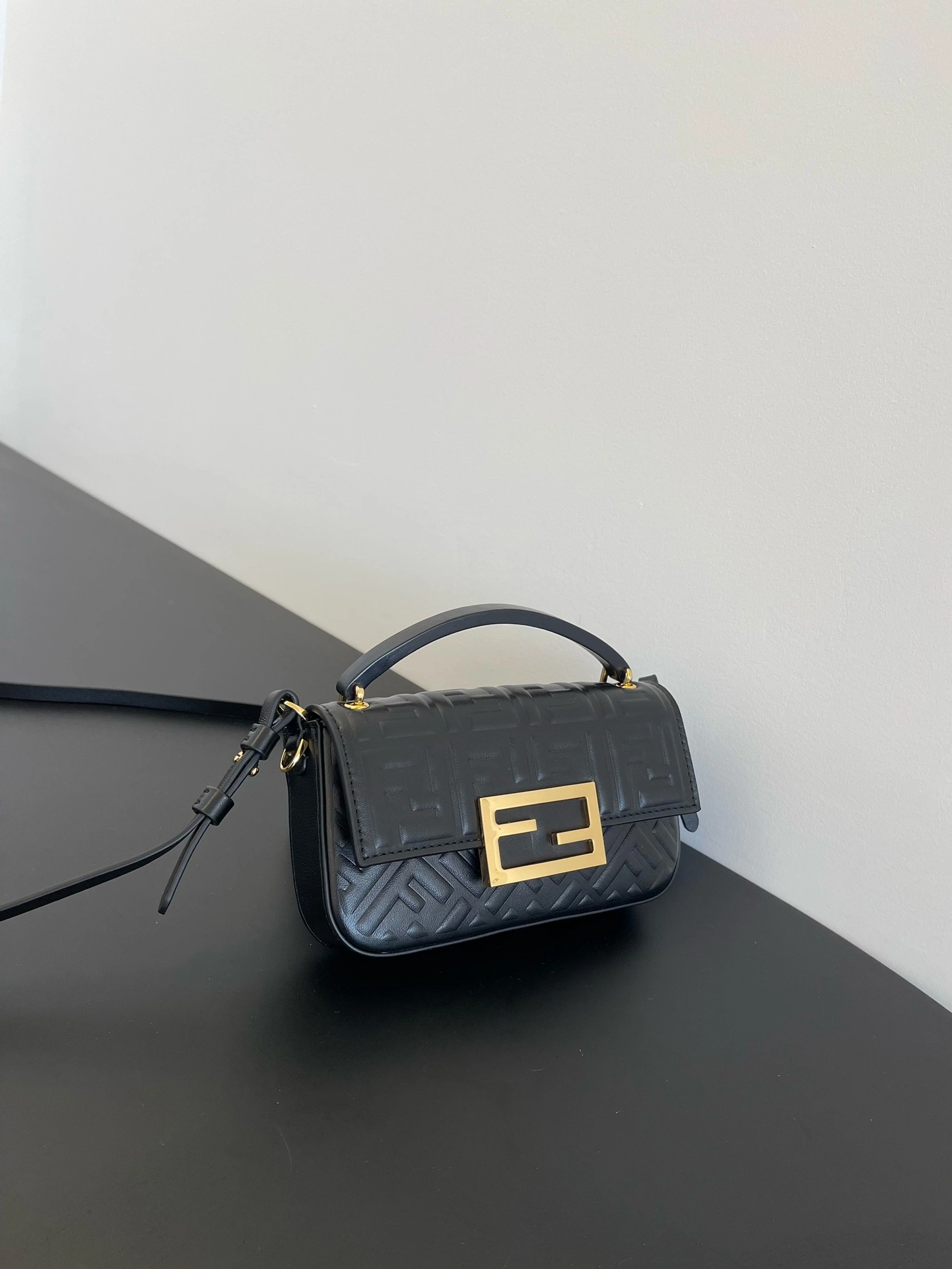 UrbanChic Fendi Satchel Bags 69717