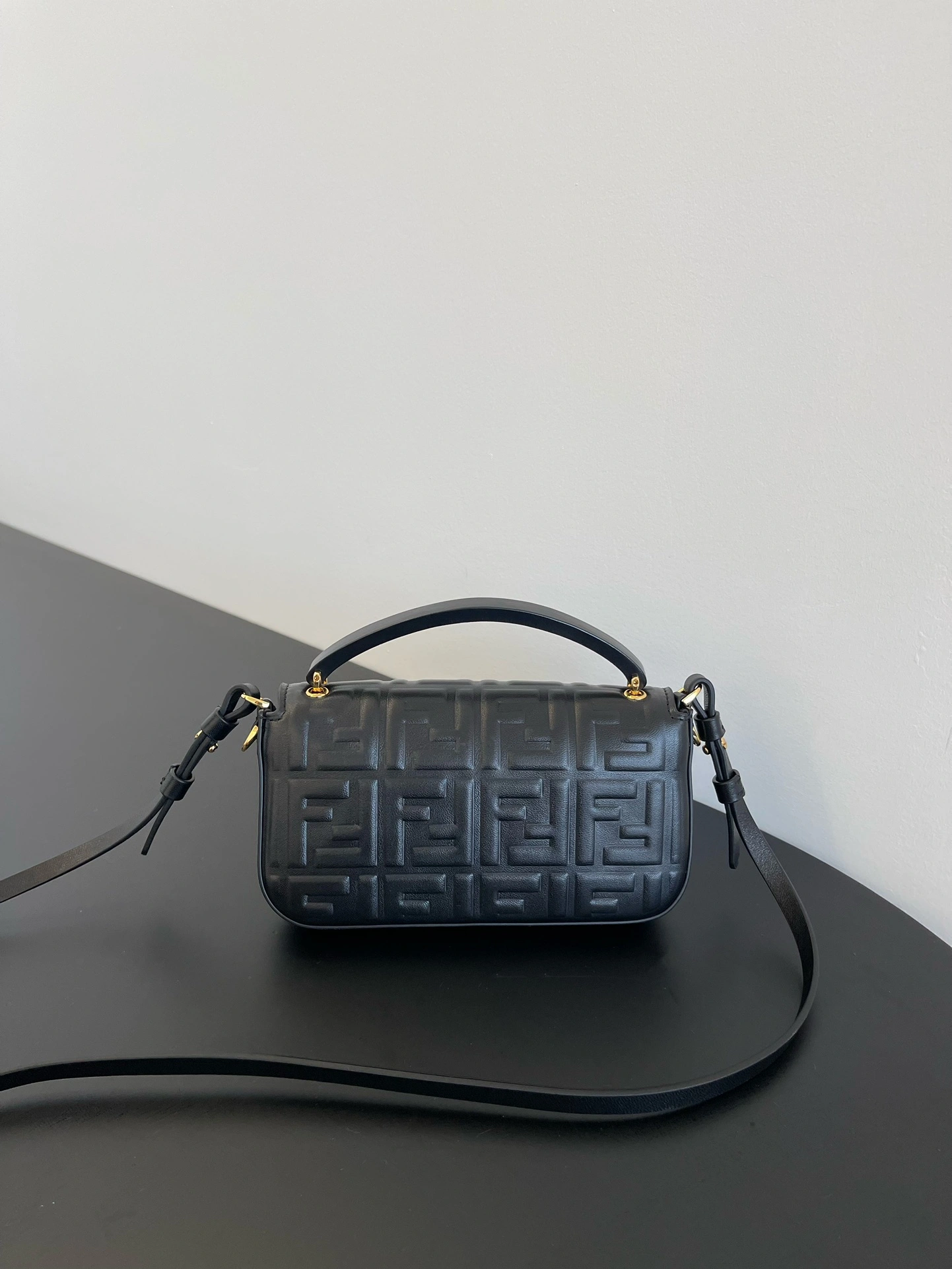 UrbanChic Fendi Satchel Bags 69717