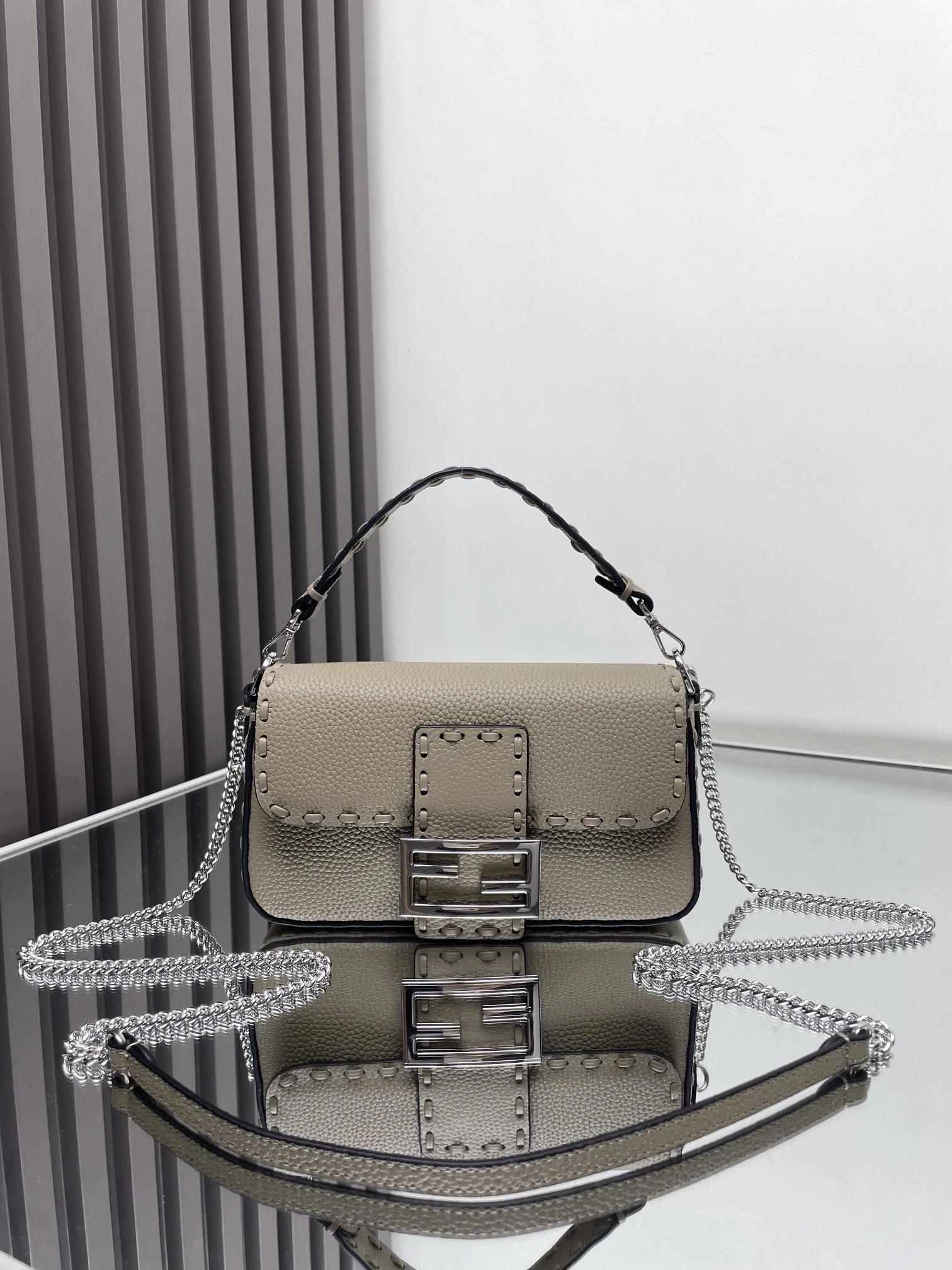 Sustainable Fendi Satchel Bags 69697