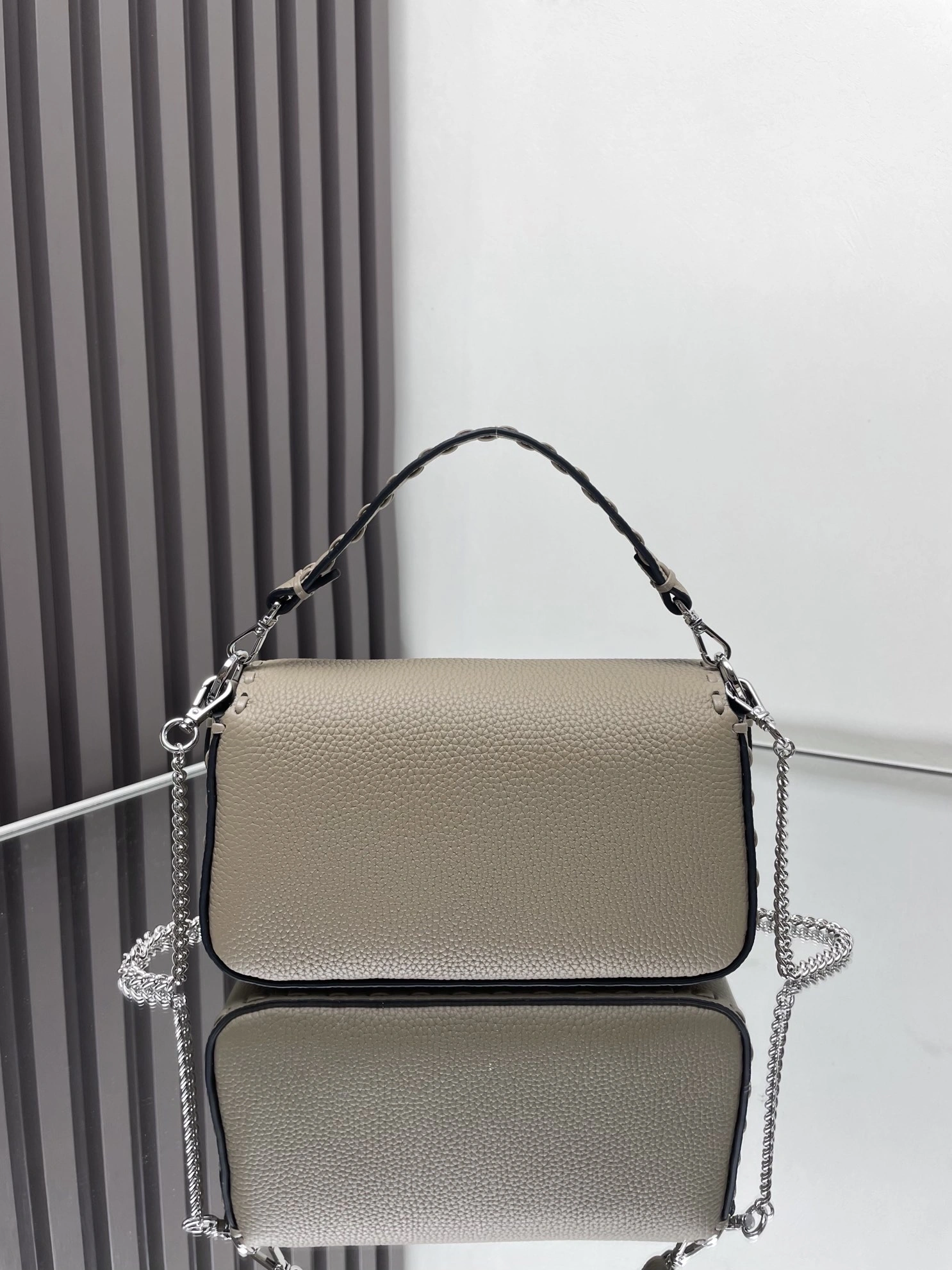 Sustainable Fendi Satchel Bags 69697