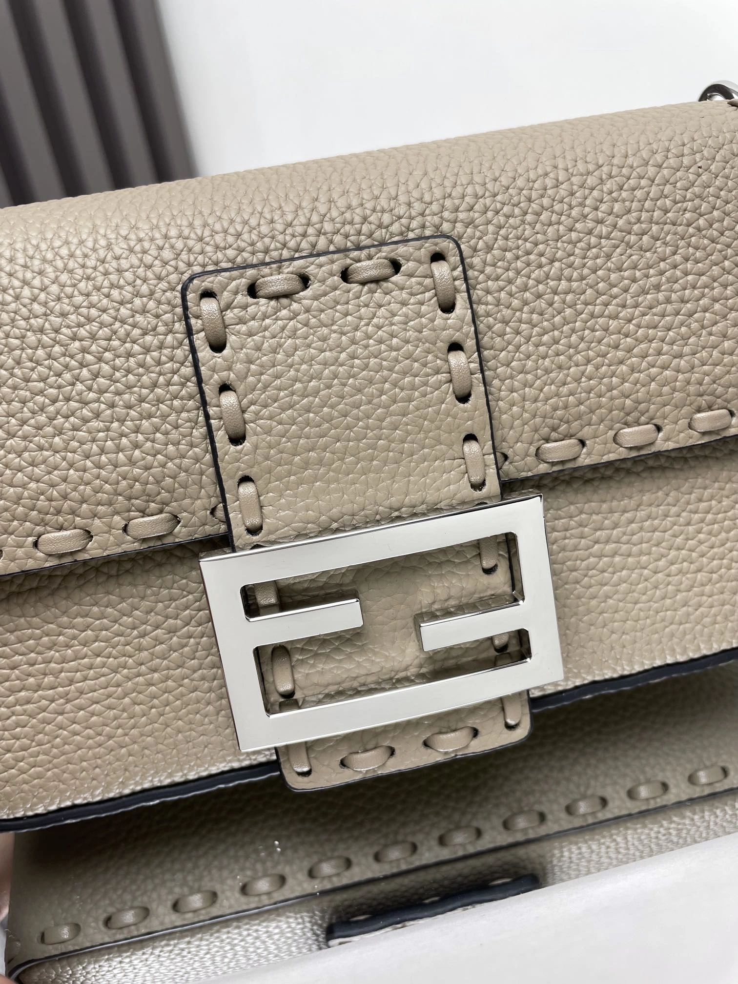 Sustainable Fendi Satchel Bags 69697