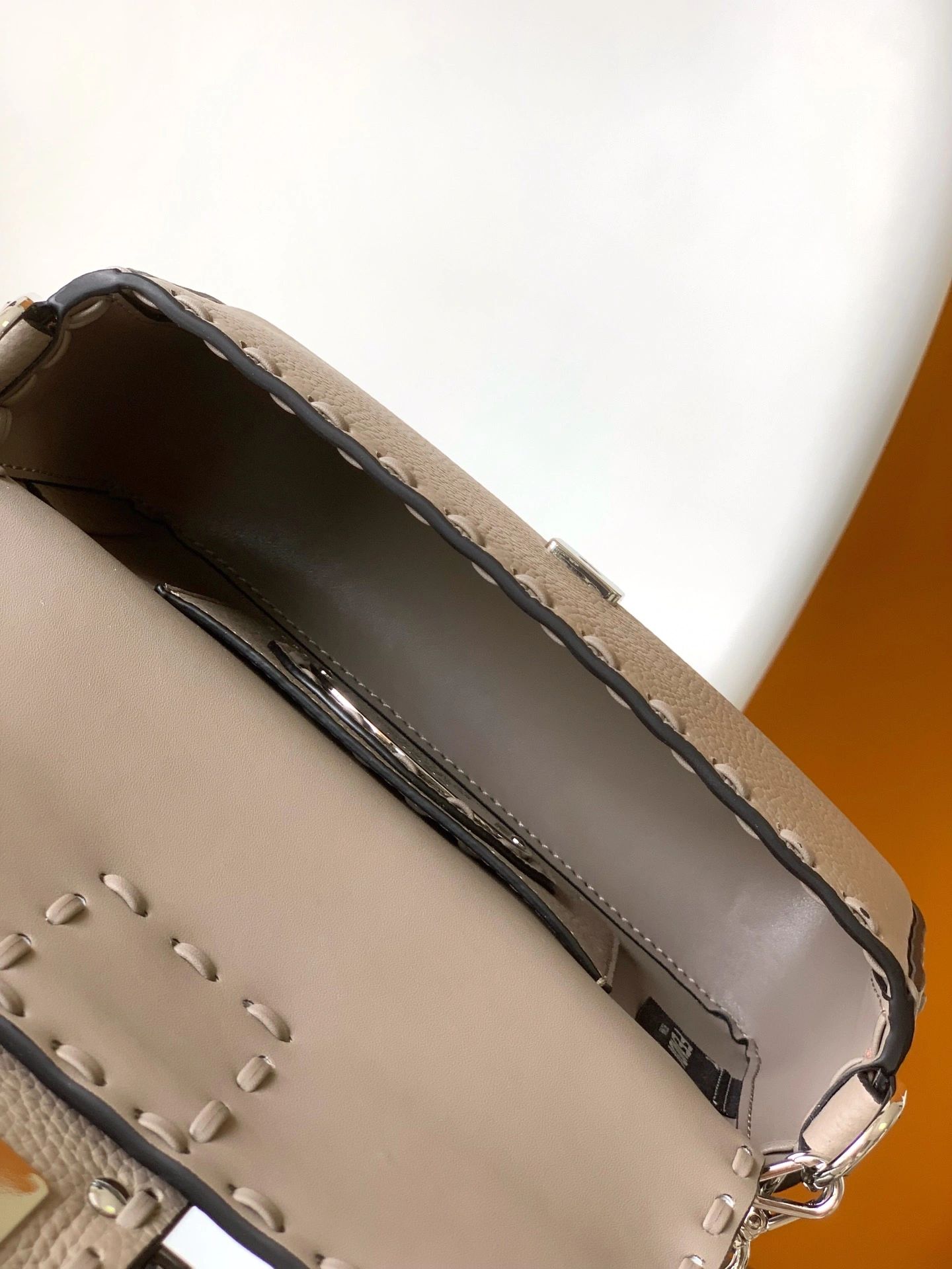 Fendi Satchel Bags Functional 69706