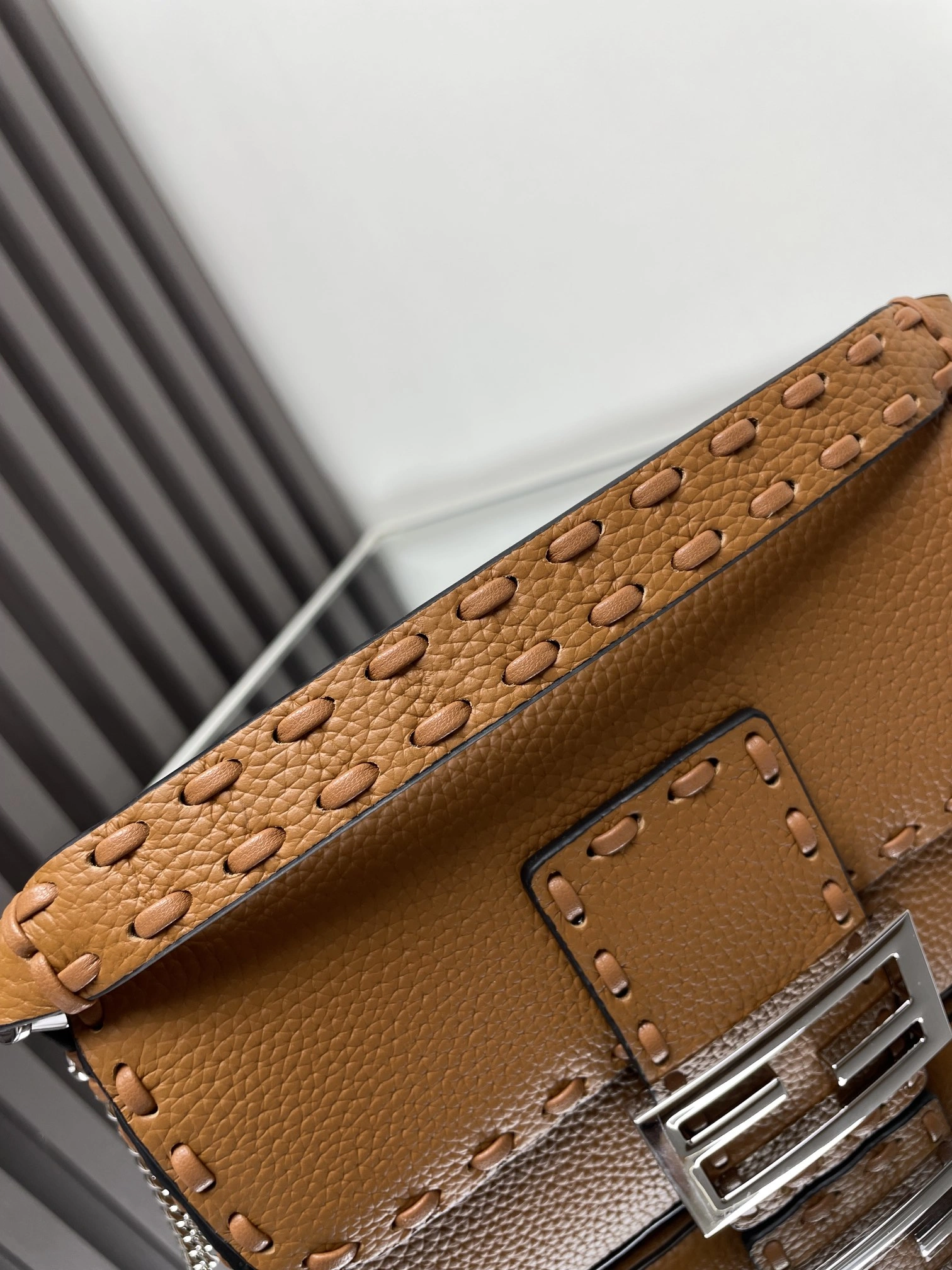 Premium Fendi Satchel Bags 69708