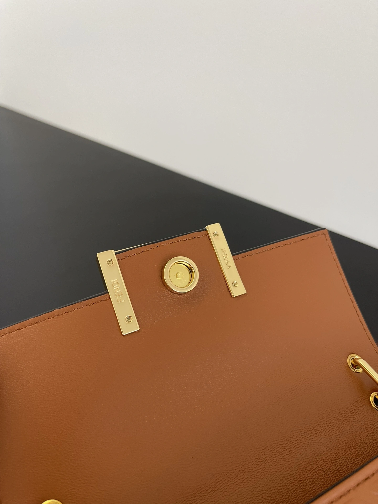 Fendi Satchel Bags Premium 69704