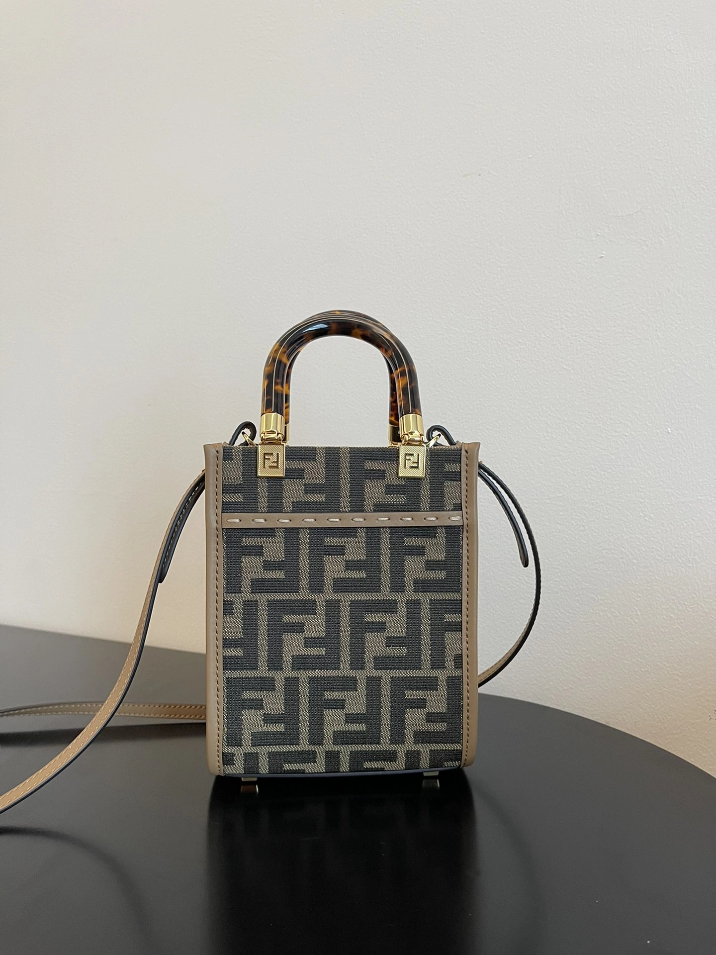 Fendi Satchel Bags ComfortFit 69699