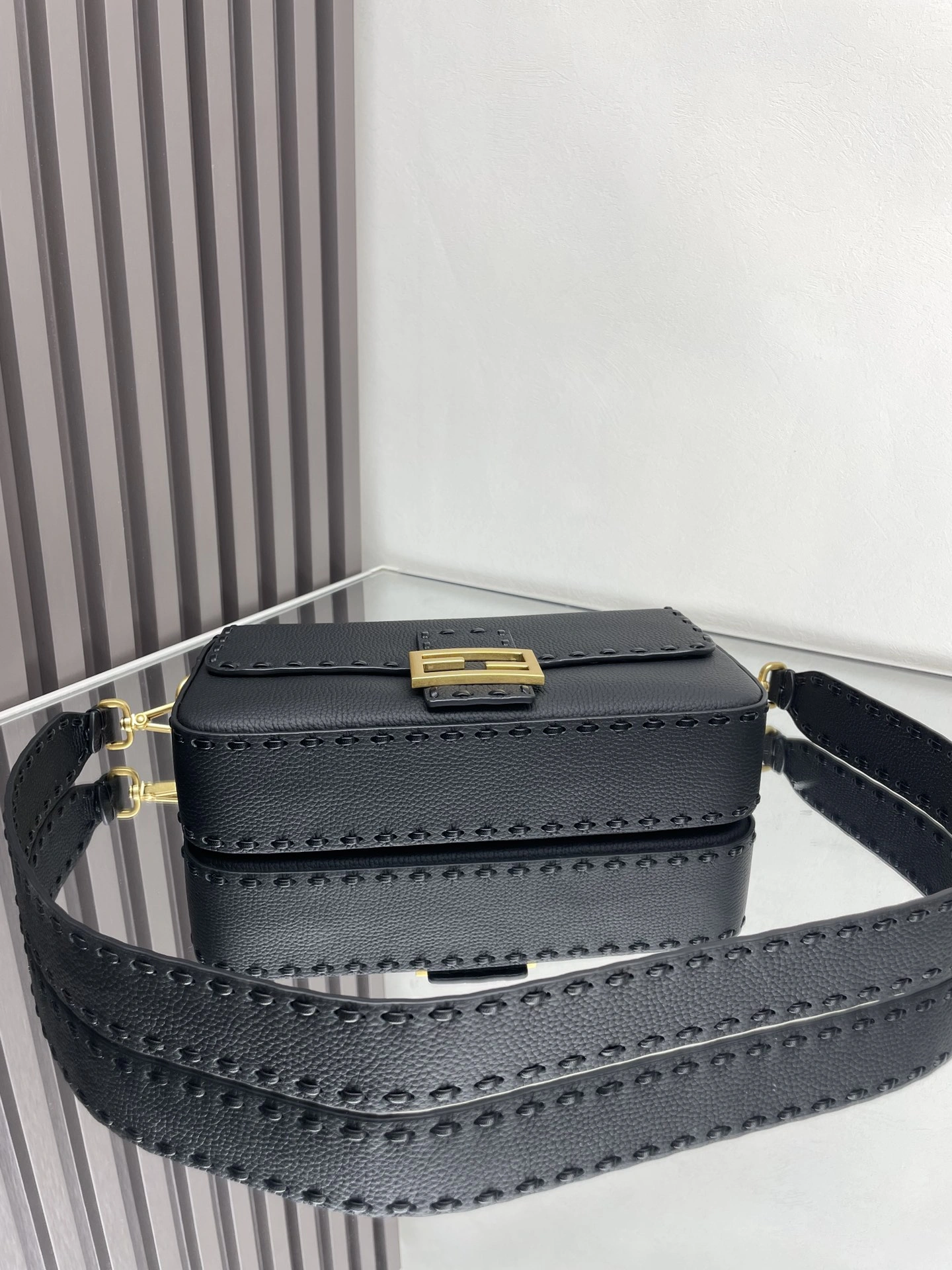 Fendi Satchel Bags Timeless 69694