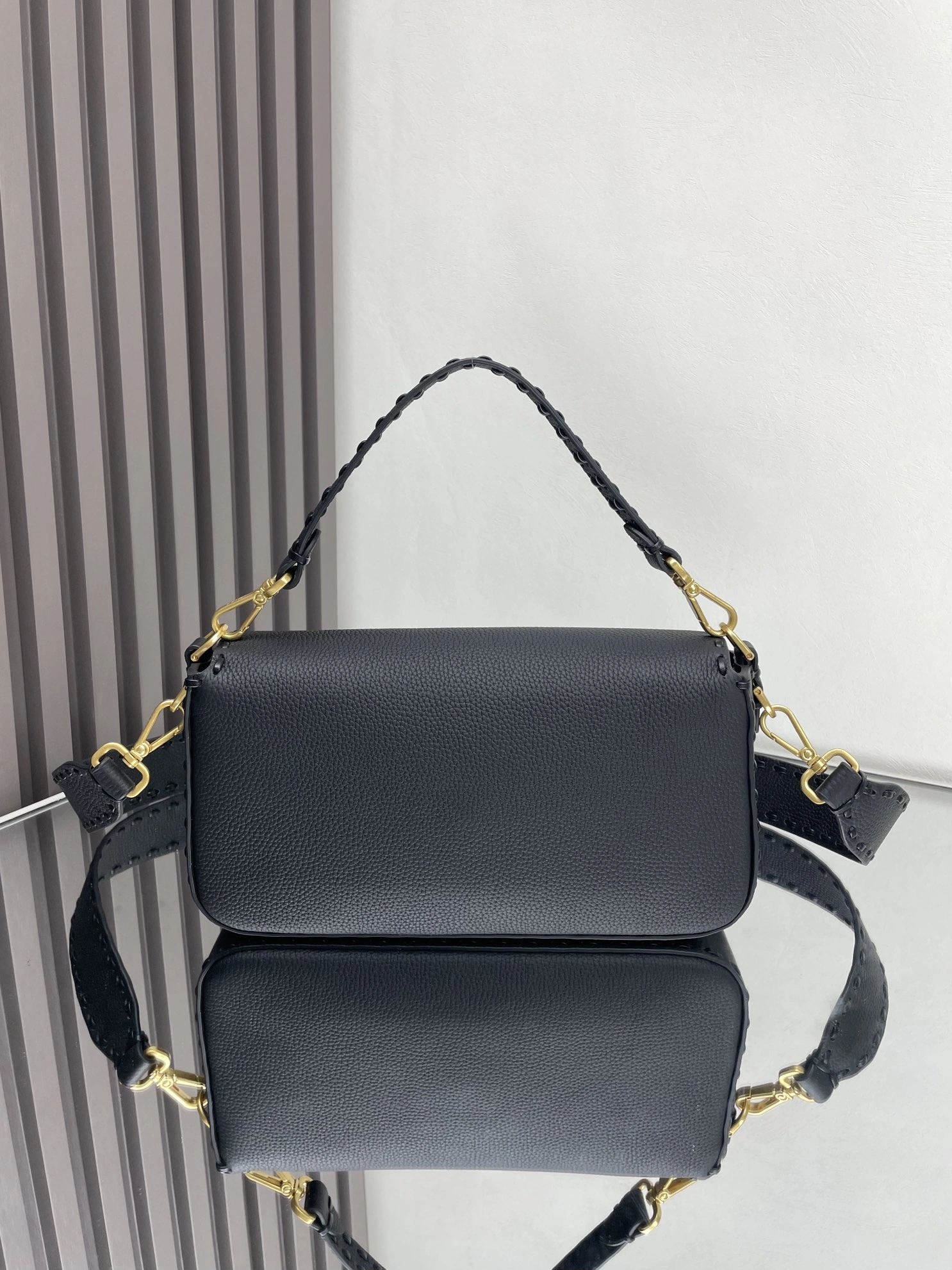 Fendi Satchel Bags Timeless 69694