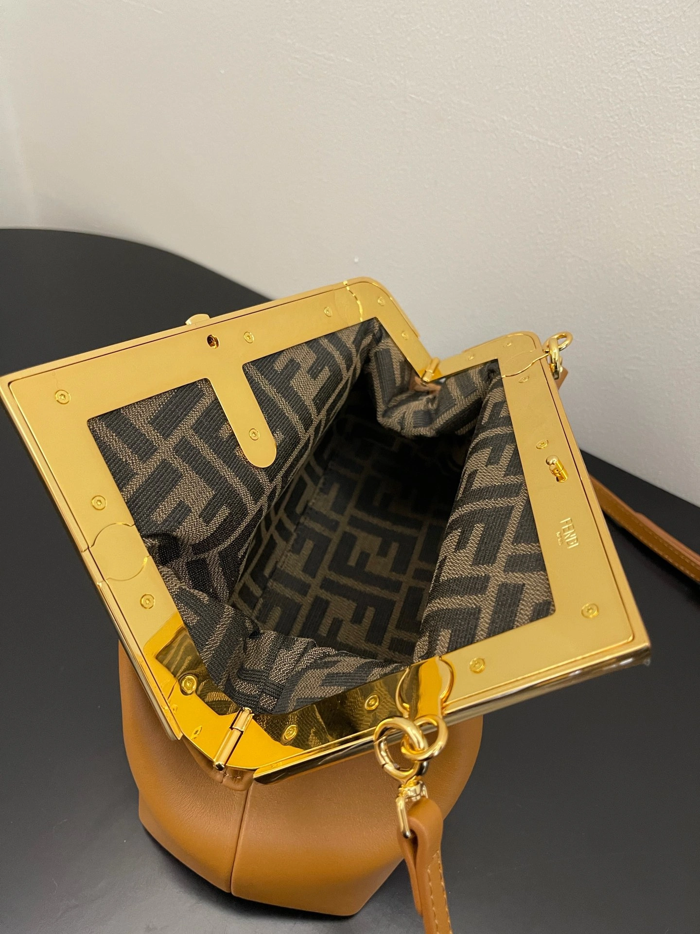 Soft Fendi Satchel Bags 69689
