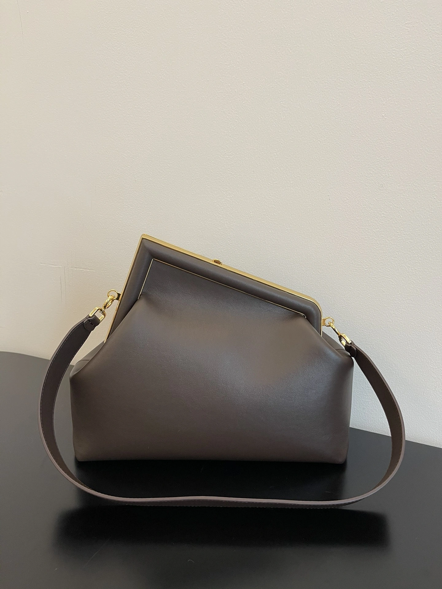 Comfortable Fendi Satchel Bags 69693
