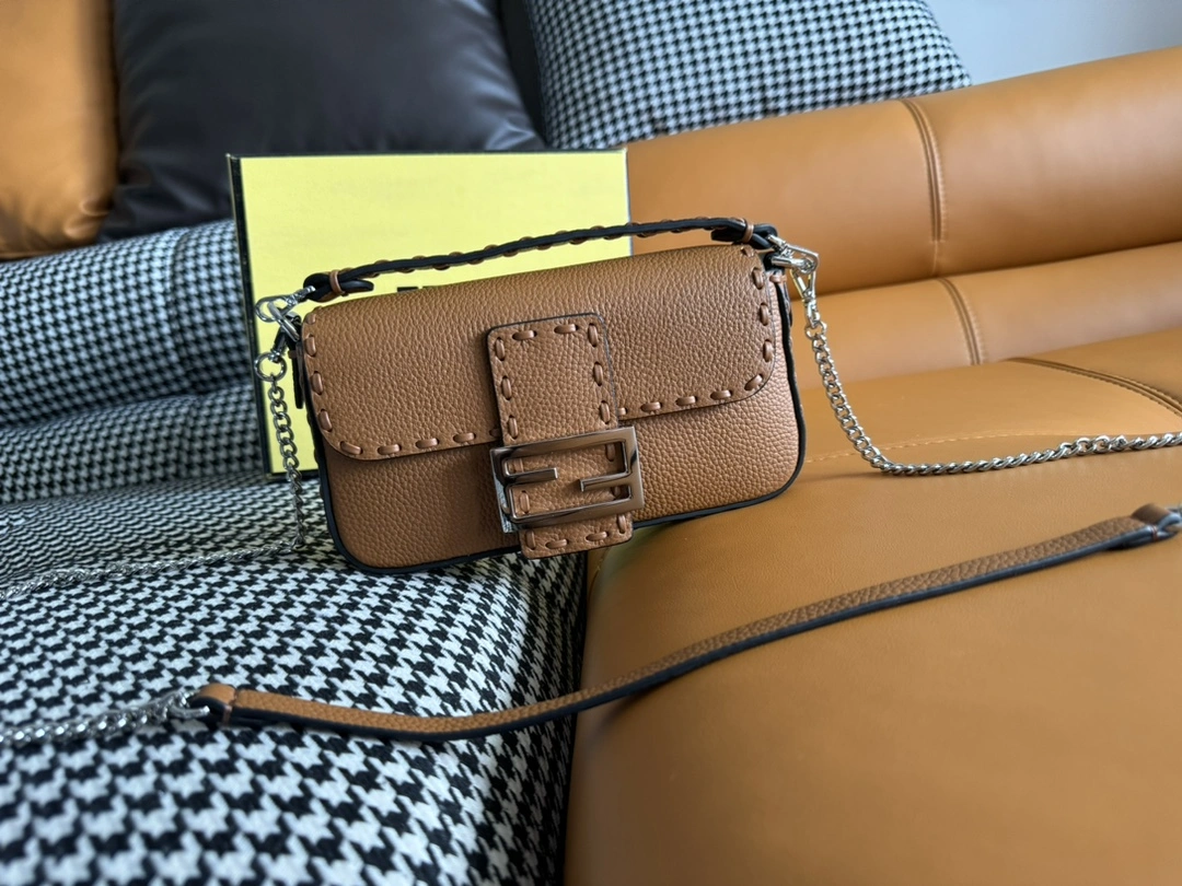 Refined Fendi Satchel Bags 69722