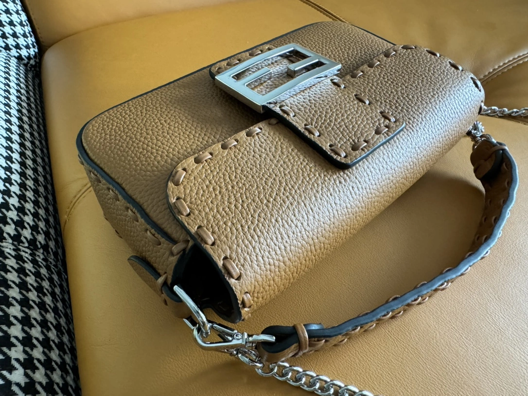 Refined Fendi Satchel Bags 69722