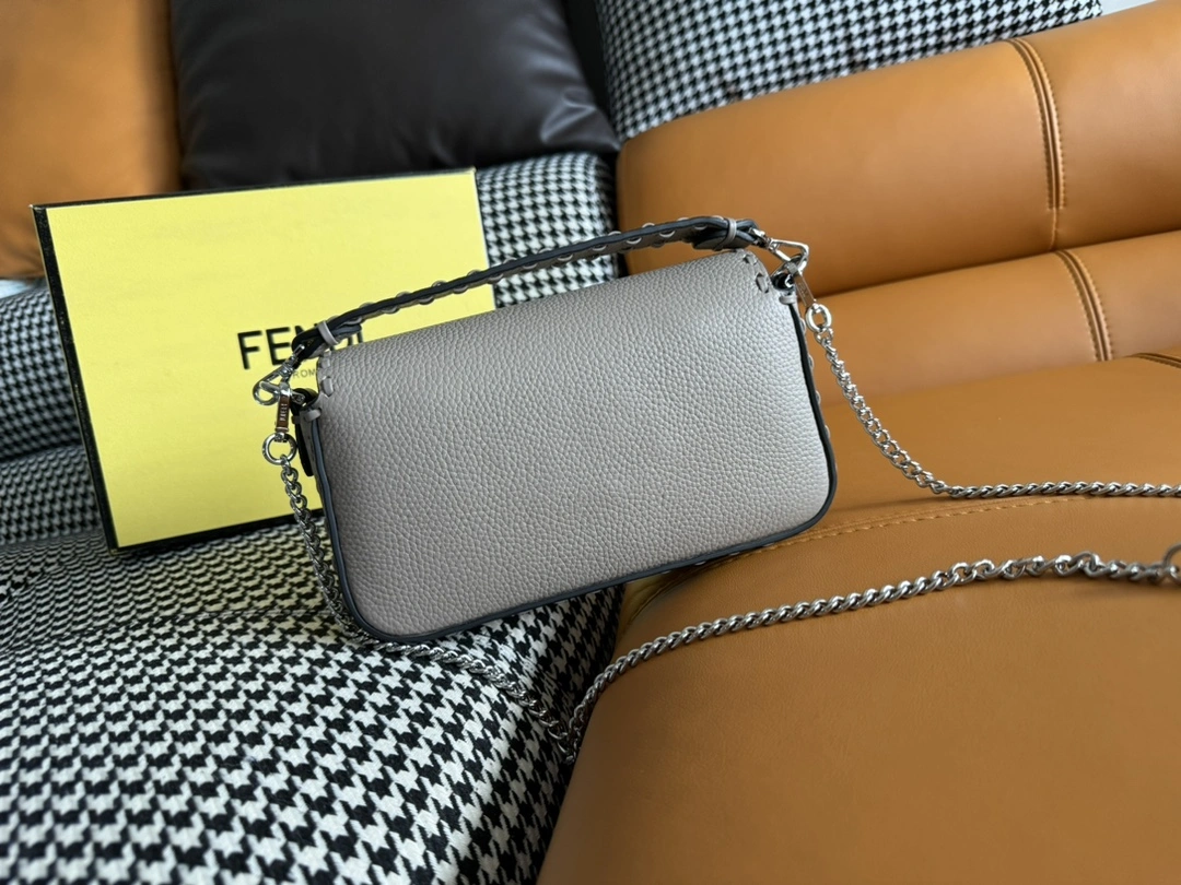 Contemporary Fendi Satchel Bags 69680