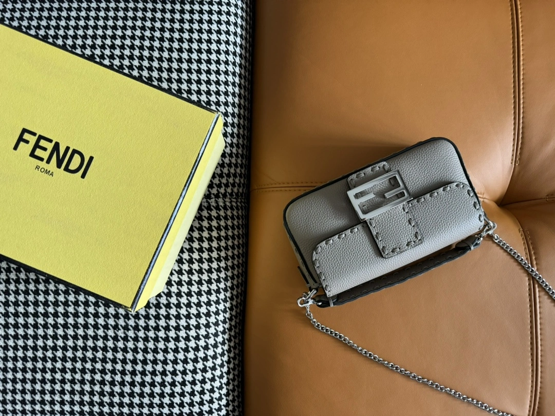 Contemporary Fendi Satchel Bags 69680