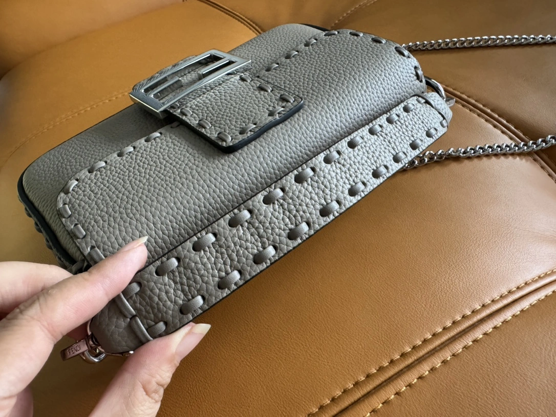 Contemporary Fendi Satchel Bags 69680