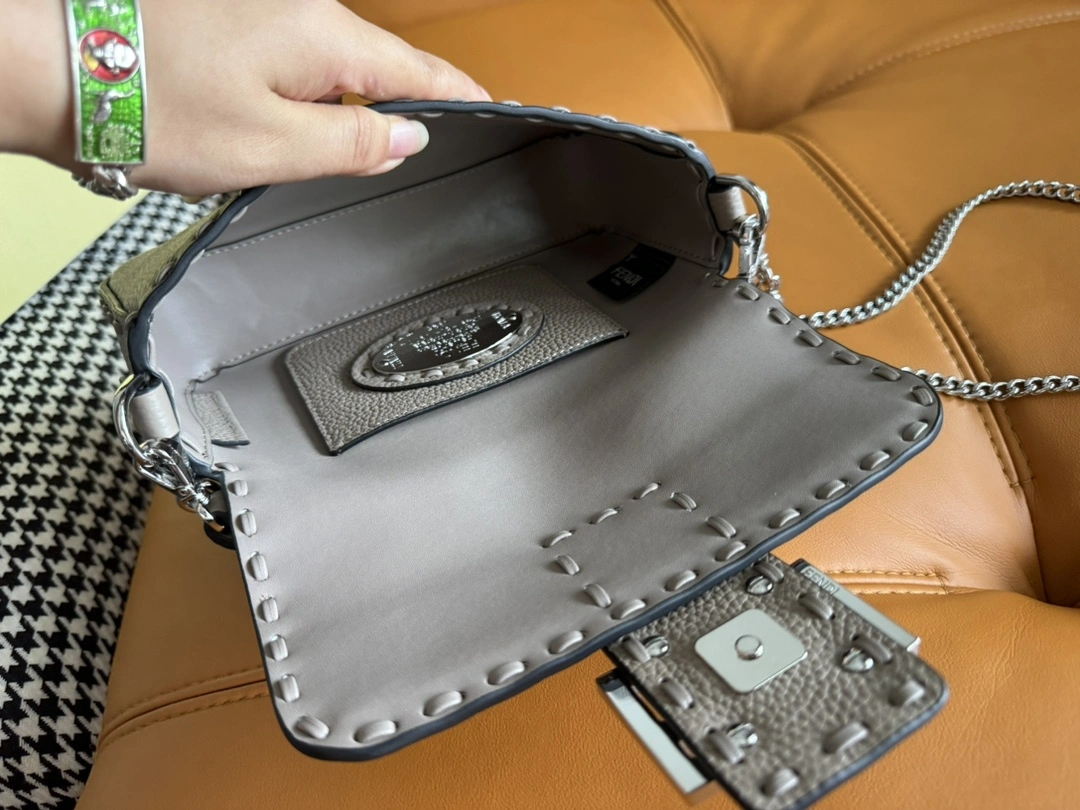 Contemporary Fendi Satchel Bags 69680