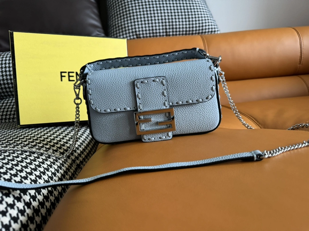 Lightweight Fendi Satchel Bags 69724