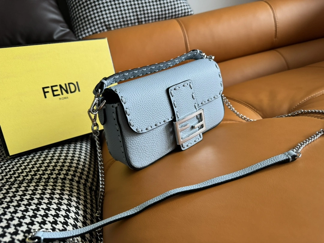 Lightweight Fendi Satchel Bags 69724