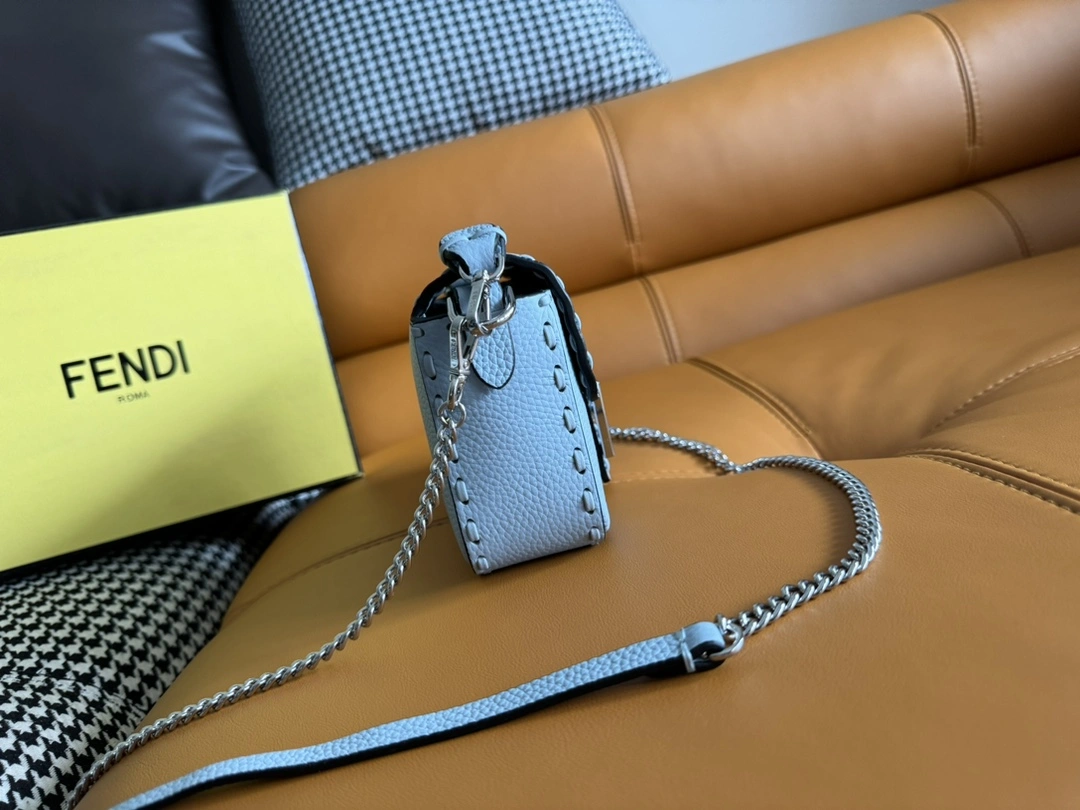 Lightweight Fendi Satchel Bags 69724