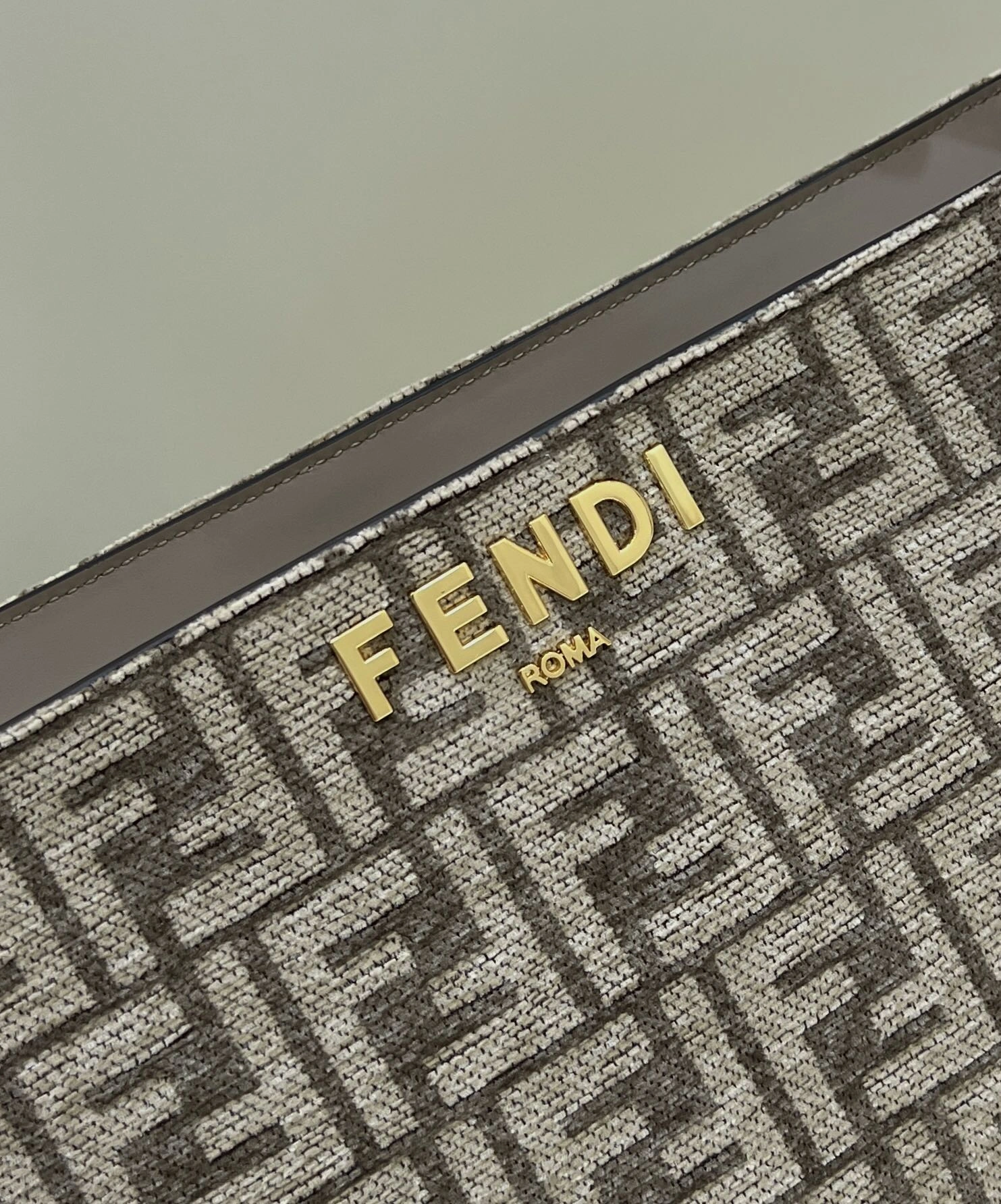 Fendi Satchel Bags WellDesigned 69675