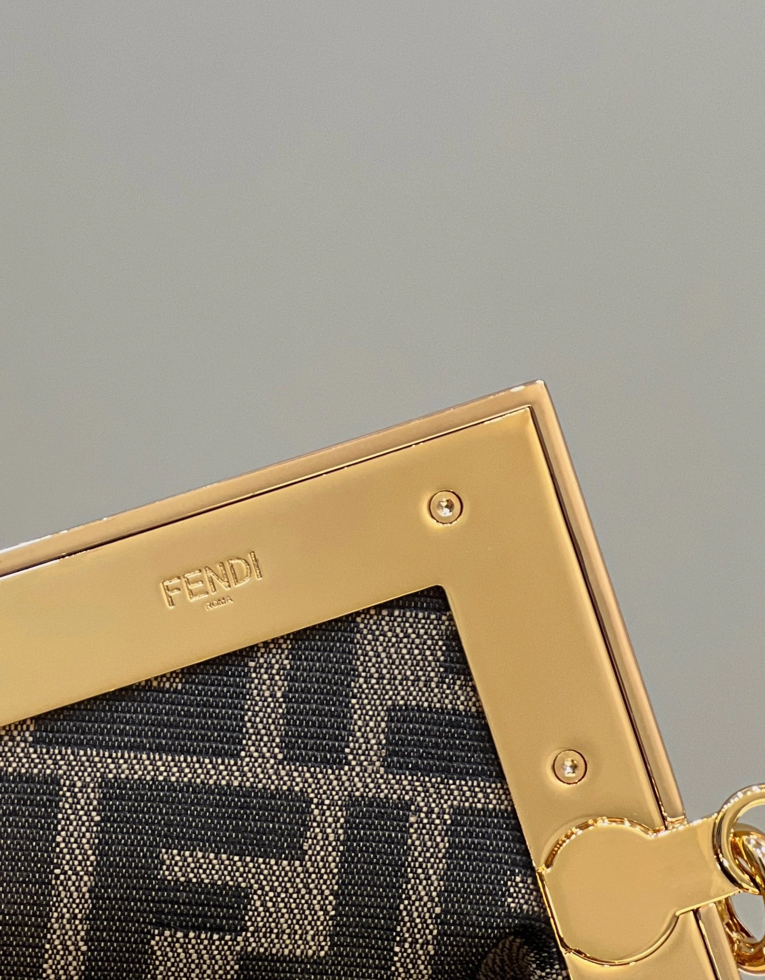 Modern Fendi Satchel Bags 69677