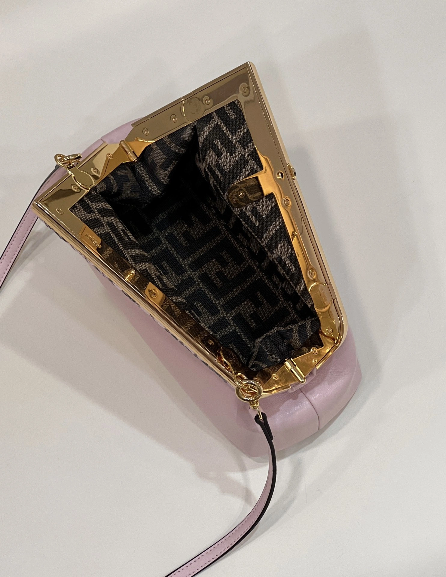 Modern Fendi Satchel Bags 69677