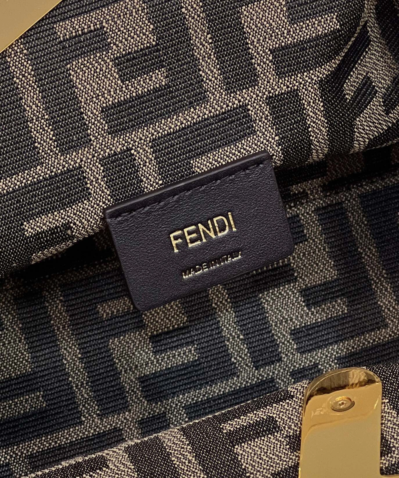 Fendi Satchel Bags Stylish 69674
