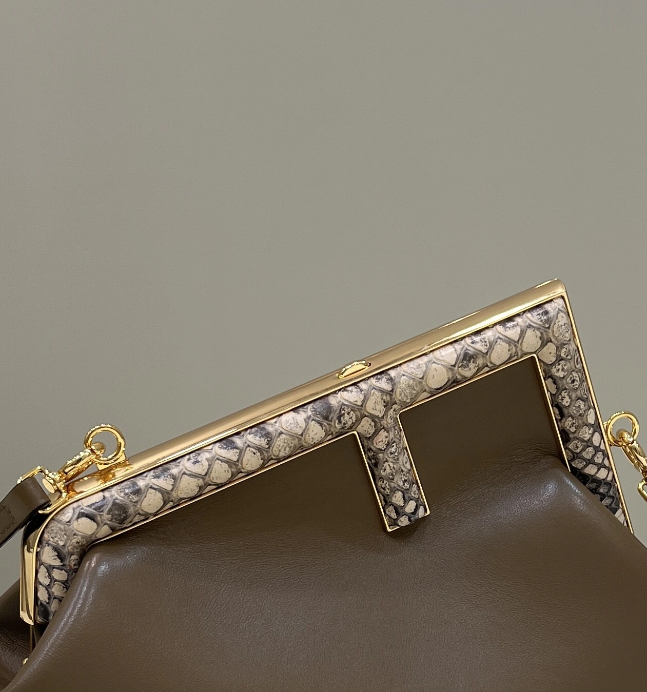 Fendi Satchel Bags EasyMatch 69672