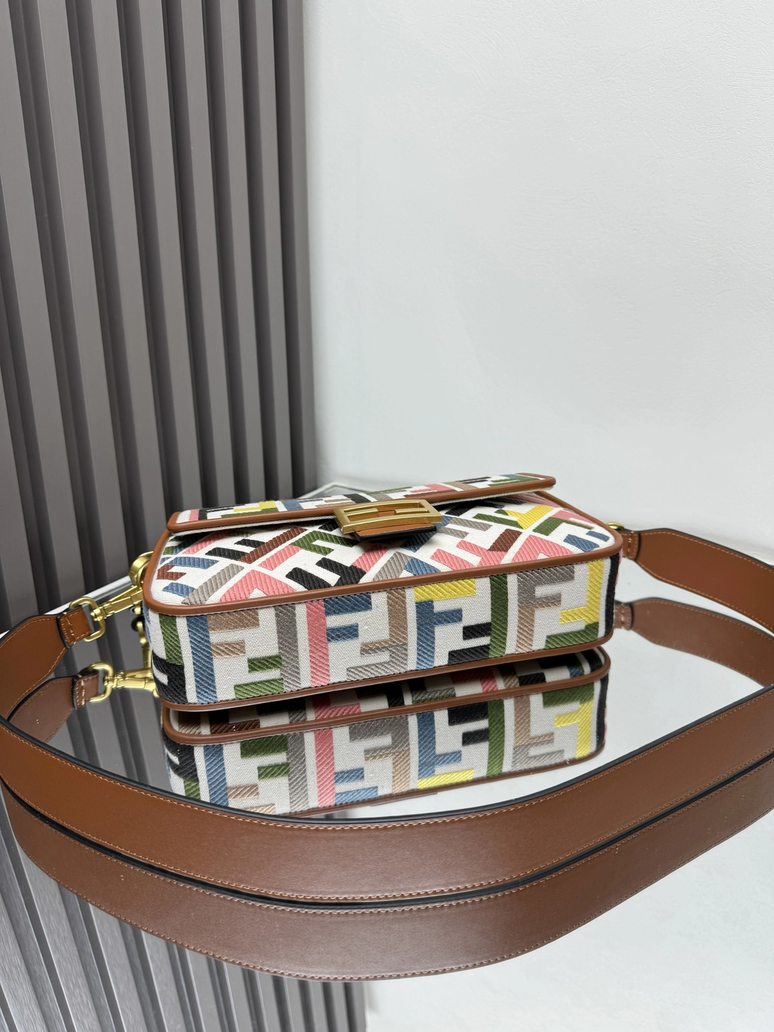 Fendi Satchel Bags Original 69690