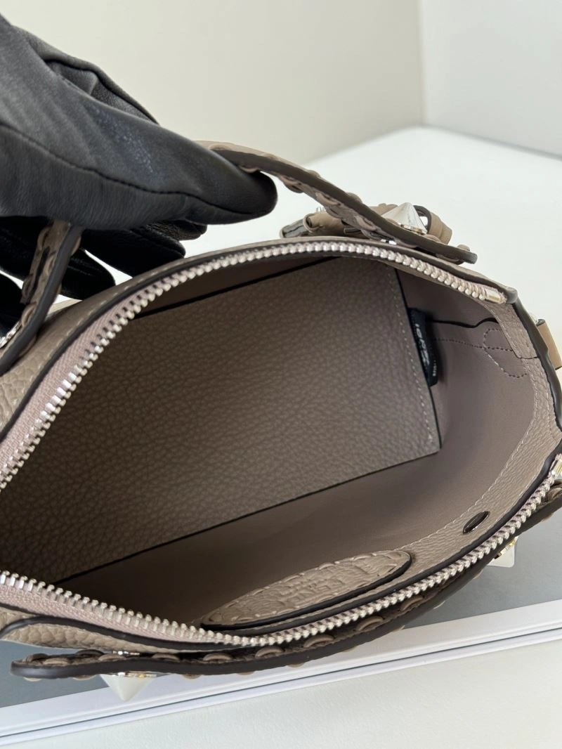 Fendi Satchel Bags Cozy 57538