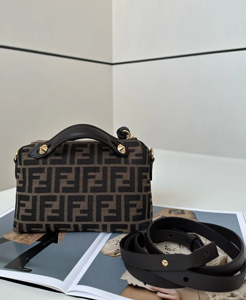 Tailored Fendi Satchel Bags 57499