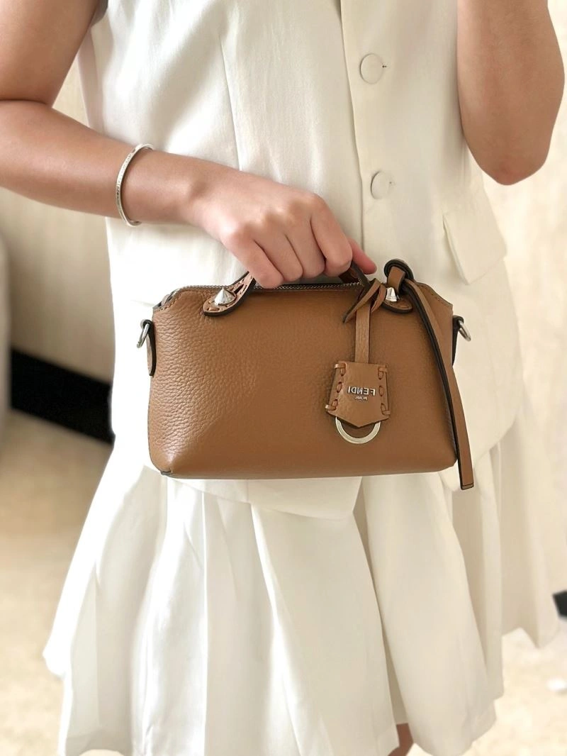 Fendi Satchel Bags Elegant 57492