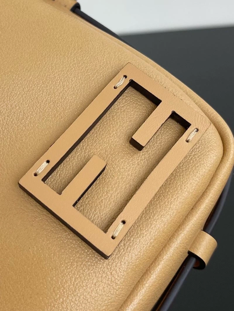 Fendi Satchel Bags Vibrant 57497