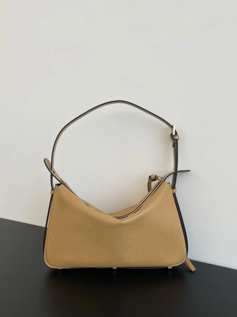 Fendi Satchel Bags Vibrant 57497