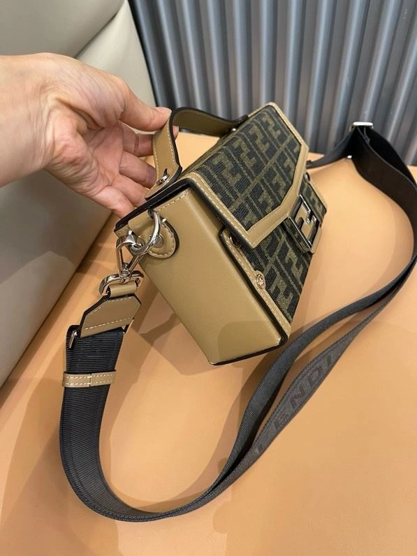 Packable Fendi Satchel Bags 57476