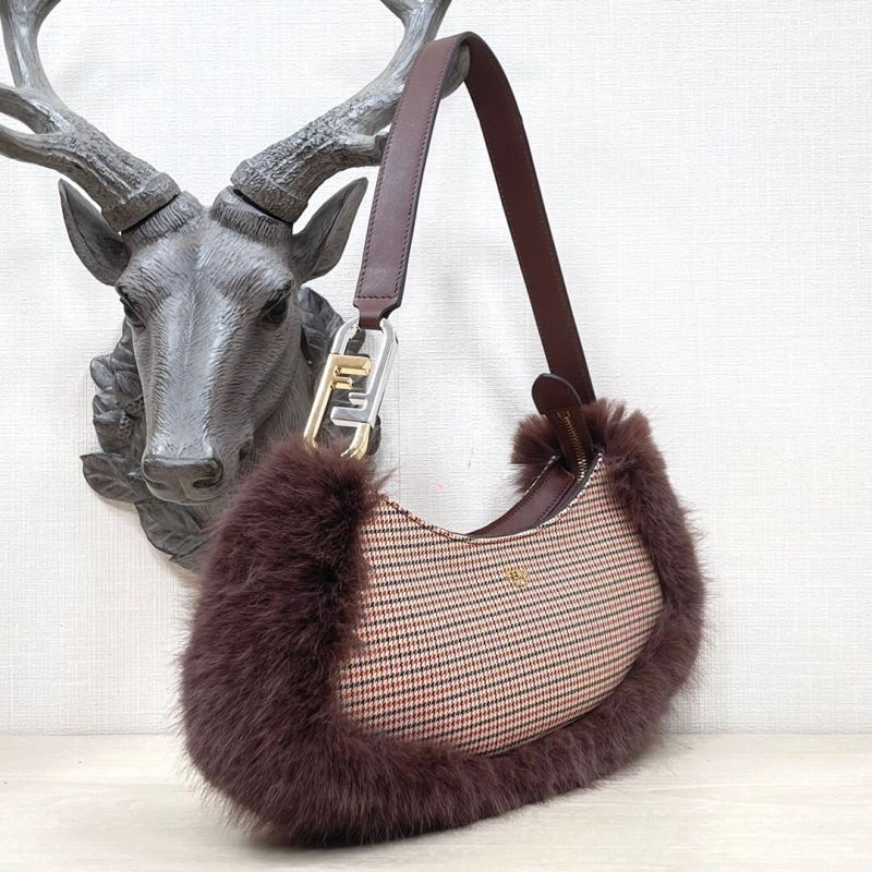 Vibrant Fendi Satchel Bags 57455