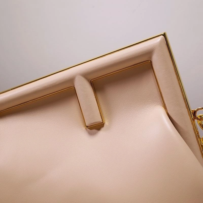 Bright Fendi Satchel Bags 59334