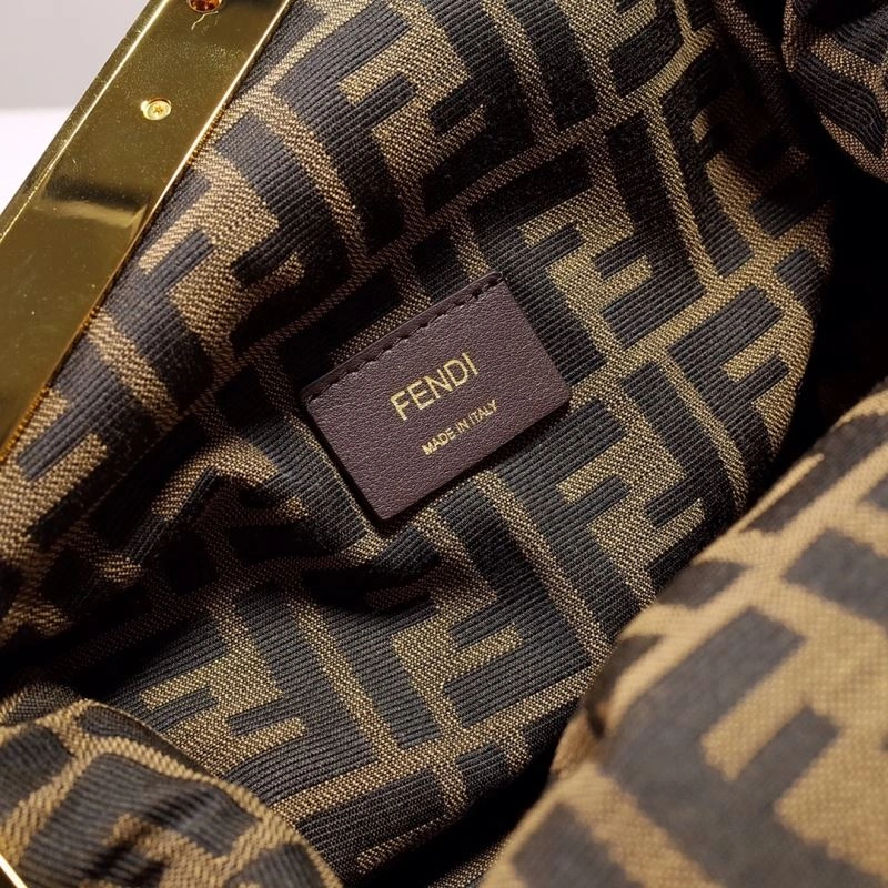 Fendi Satchel Bags RelaxedFit 59332