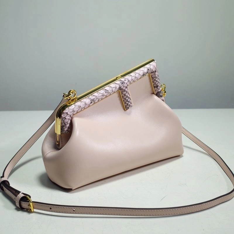 Snug Fendi Satchel Bags 59315