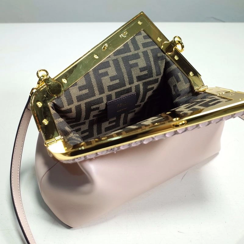 Snug Fendi Satchel Bags 59315