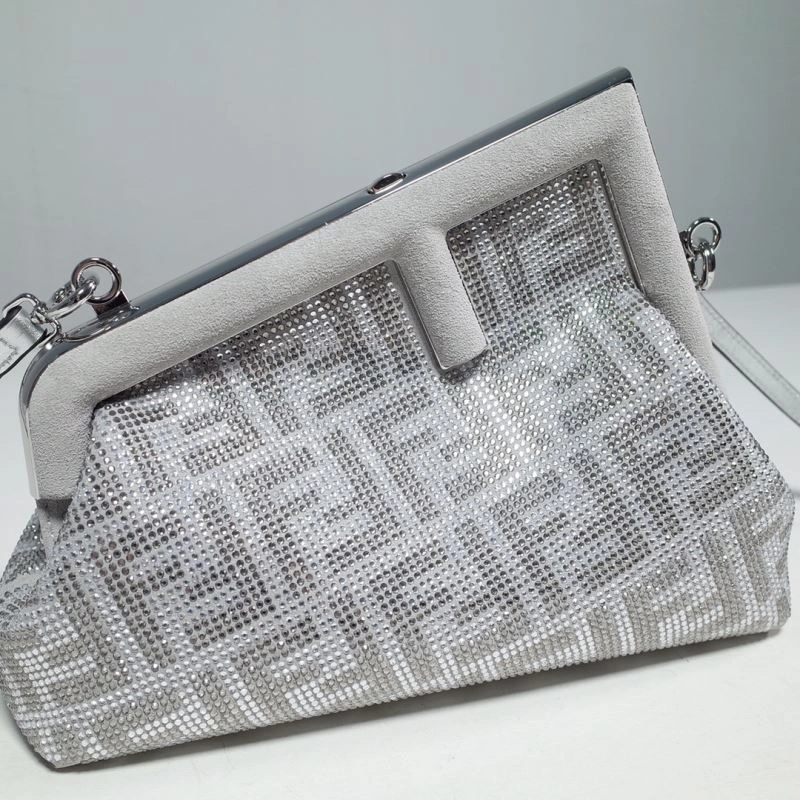 Sporty Fendi Satchel Bags 59314